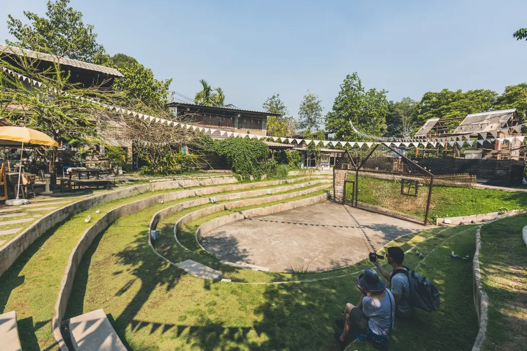 โครงการบ้านข้างวัด